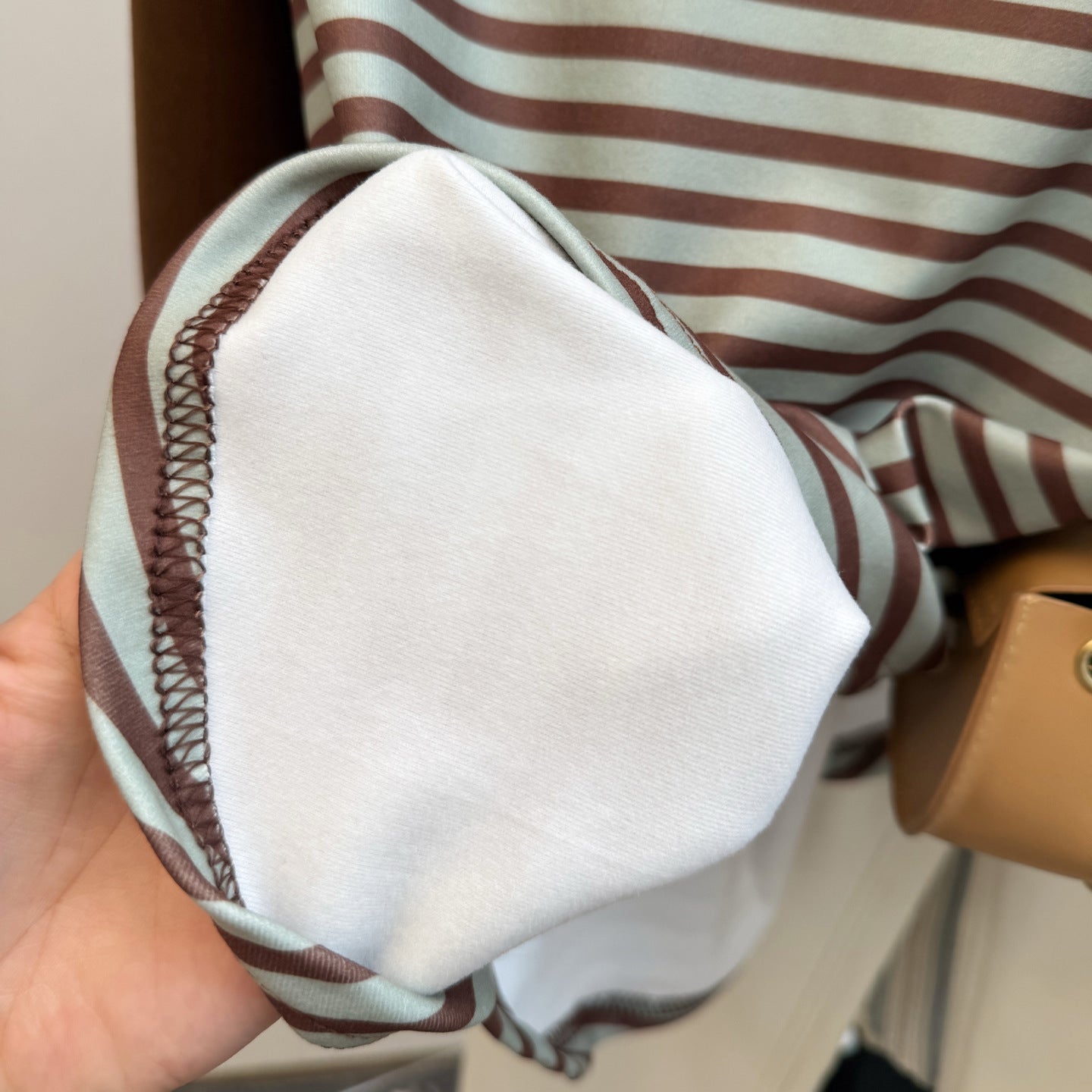 Style Real Shot Debona Fleece Shoulder Sleeve Long Sleeve T-Shirt for Women Slim Fit Base Layer Color Block Stripe Top